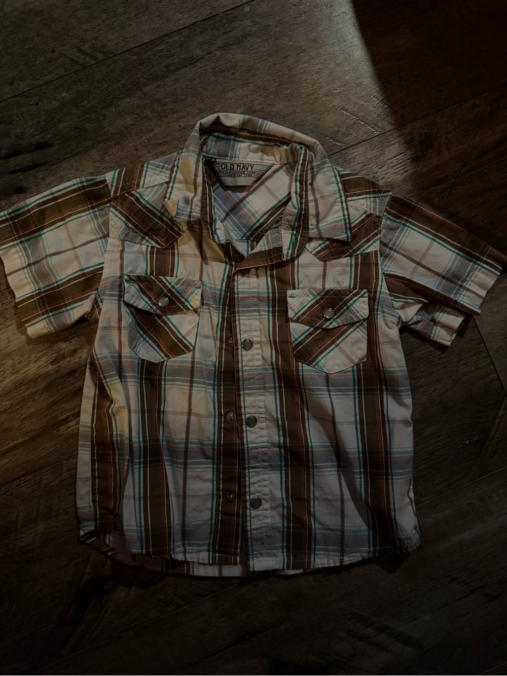 Old Navy White and Brown Plaid Short-Sleeve Button-Down Shirt